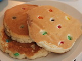 M&M Pancakes M&M Pancakes
